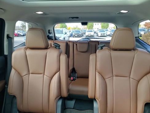 New 2025 Subaru Ascent Touring image 27