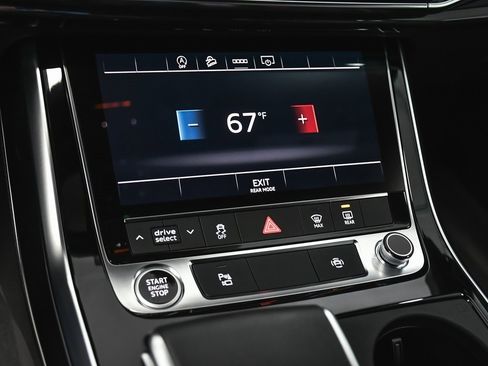 Used 2025 Audi Q8 Premium w/ Black Optic Package image 29