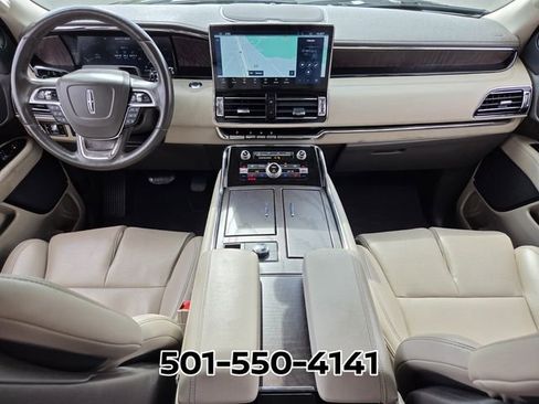 Used 2024 Lincoln Navigator Premiere AWD/4WD image 14