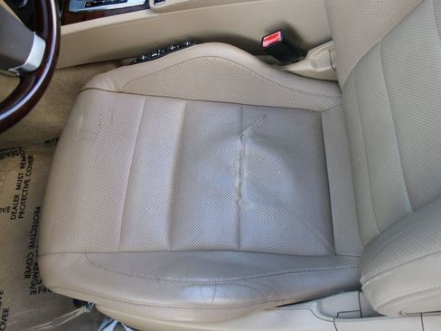 Used 2011 Mercedes-Benz E 550 Cabriolet image 13