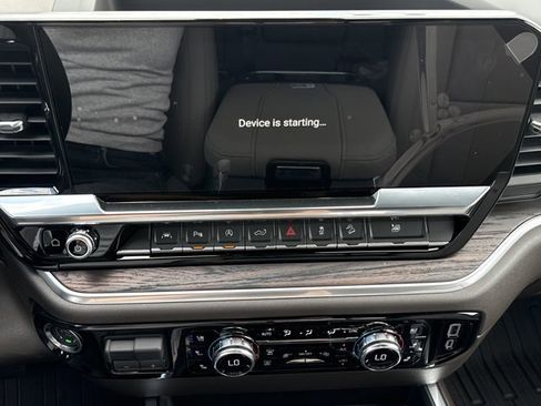 New 2026 GMC Sierra 1500 SLT w/ SLT Premium Plus Package image 22