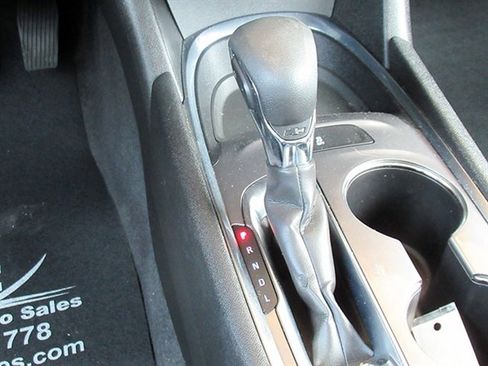 Used 2023 Chevrolet Malibu LT image 26