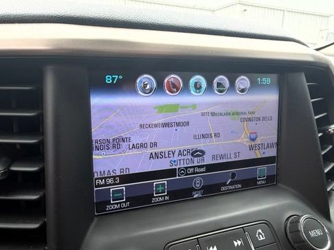 Used 2018 GMC Acadia Denali w/ Technology Package AWD/4WD image 24