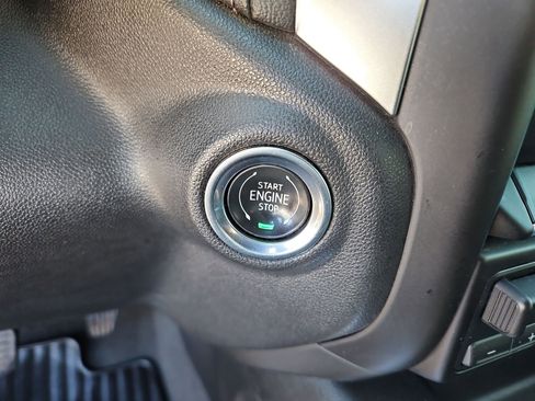 Used 2021 Chevrolet Silverado 3500 LTZ w/ LTZ Convenience Package image 19