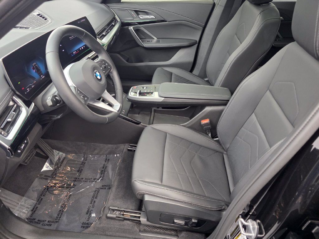 Certified 2024 BMW X1 xDrive28i w/ Convenience Package AWD/4WD image 9