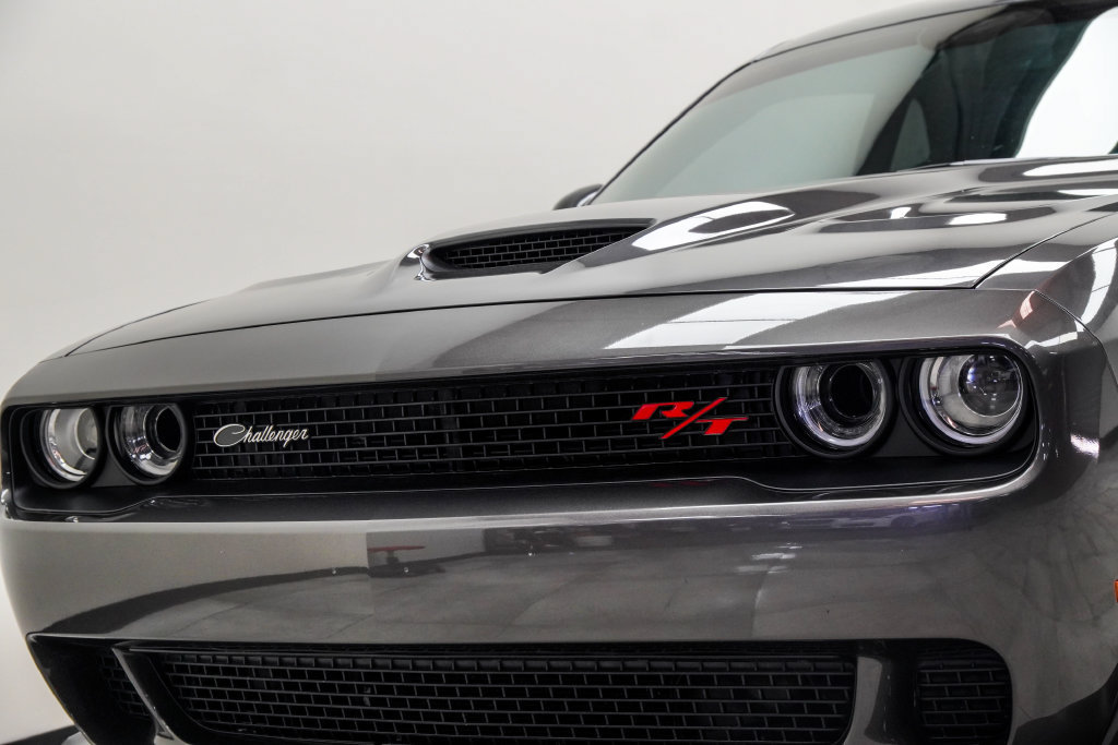 Used 2023 Dodge Challenger R/T Scat Pack RWD image 2