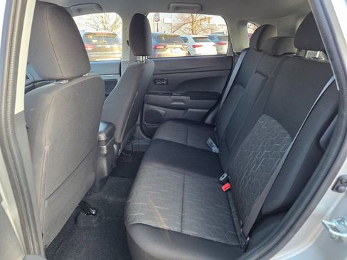 Used 2025 Mitsubishi Outlander Sport ES AWD/4WD image 14