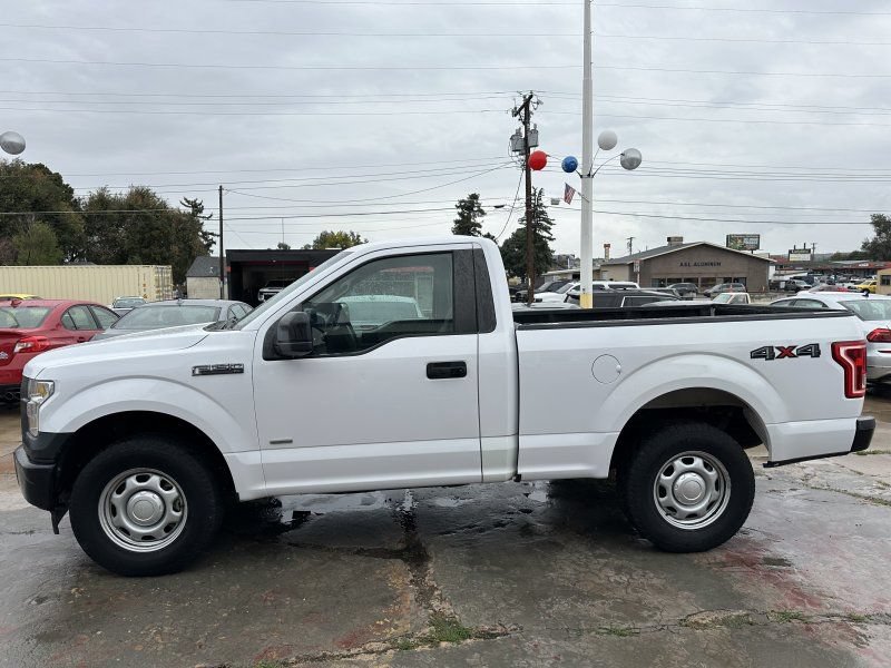 Used 2017 Ford F150 XL w/ Equipment Group 101A Mid AWD/4WD image 4