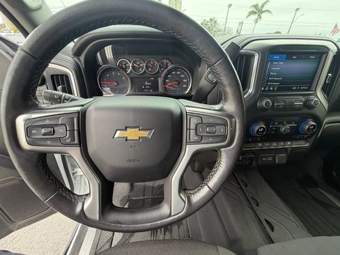 Used 2021 Chevrolet Silverado 3500 LT w/ Convenience Package image 13