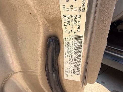 Used 2006 Jeep Commander 2WD image 75