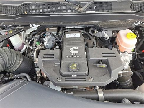 Used 2023 RAM 3500 Tradesman w/ Chrome Appearance Group image 28