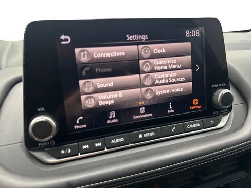 Used 2024 Nissan Rogue S AWD/4WD image 63