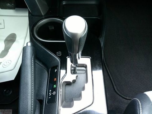 Used 2017 Toyota RAV4 Limited w/ Carpet Mat Package image 21