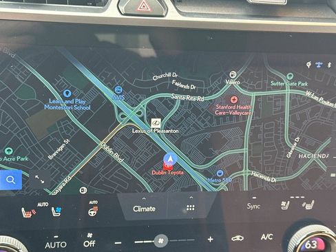 Used 2023 Lexus RZ 450e Premium image 23