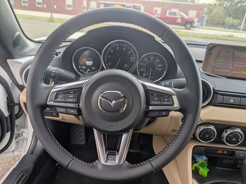 New 2026 MAZDA MX-5 Miata Grand Touring RWD image 27