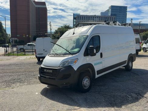 Used 2024 RAM ProMaster 2500 FWD image 9