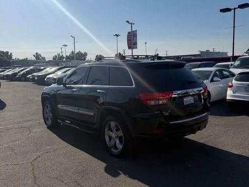 Used 2012 Jeep Grand Cherokee Overland AWD/4WD image 5