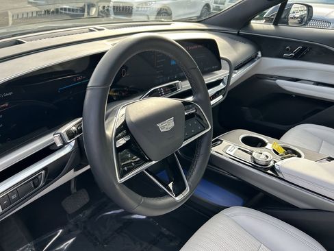 Used 2024 Cadillac Lyriq Luxury image 21