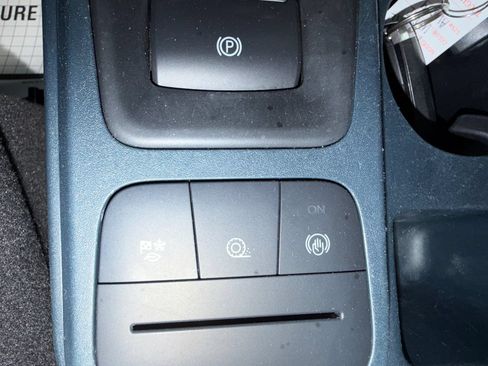Used 2023 Ford Maverick Lariat w/ Lariat Luxury Package FWD image 64
