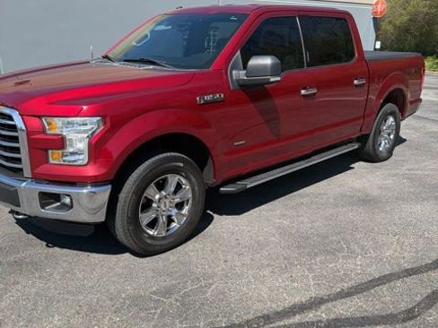 Used 2015 Ford F150 XLT w/ Equipment Group 302A Luxury image 7