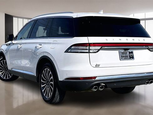 Used 2023 Lincoln Aviator Reserve w/ Equipment Group 201A image 13