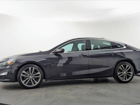 Used 2023 Chevrolet Malibu LT FWD image 3