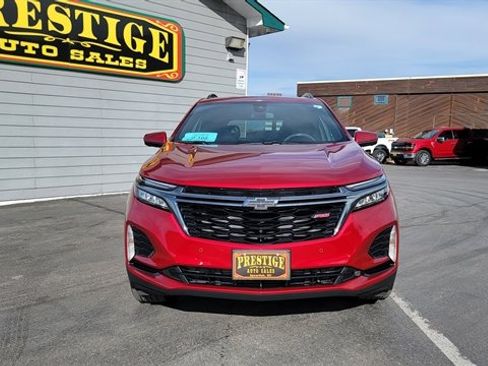 Used 2022 Chevrolet Equinox RS w/ RS Leather Package image 2