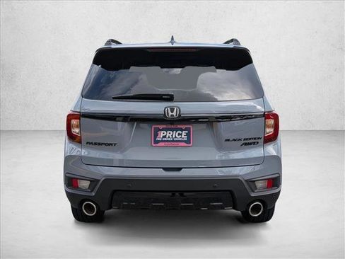 Certified 2024 Honda Passport Black Edition image 6