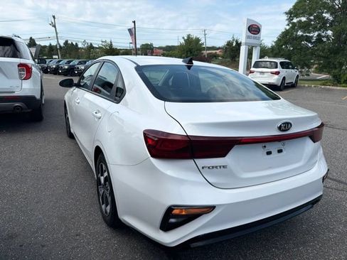 Used 2021 Kia Forte LXS FWD image 5