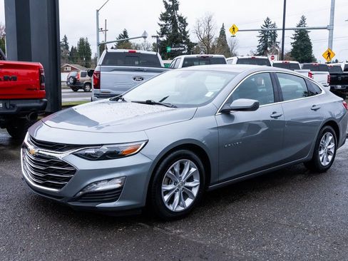 Used 2023 Chevrolet Malibu LT FWD image 3