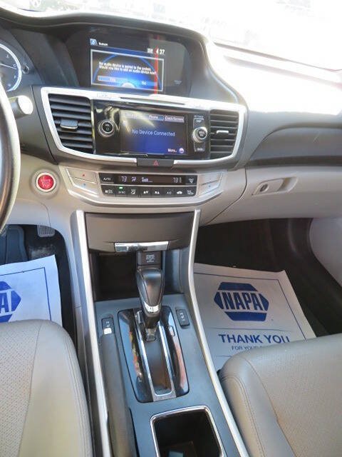 Used 2013 Honda Accord EX-L image 16