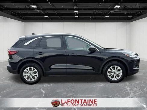 Used 2024 Ford Escape Active AWD/4WD image 8