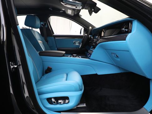 Certified 2024 Rolls-Royce Ghost Black Badge w/ Black Badge Ghost Package image 27