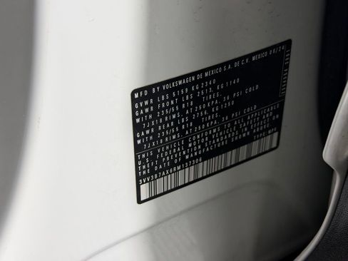 Used 2024 Volkswagen Tiguan Wolfsburg Edition image 37