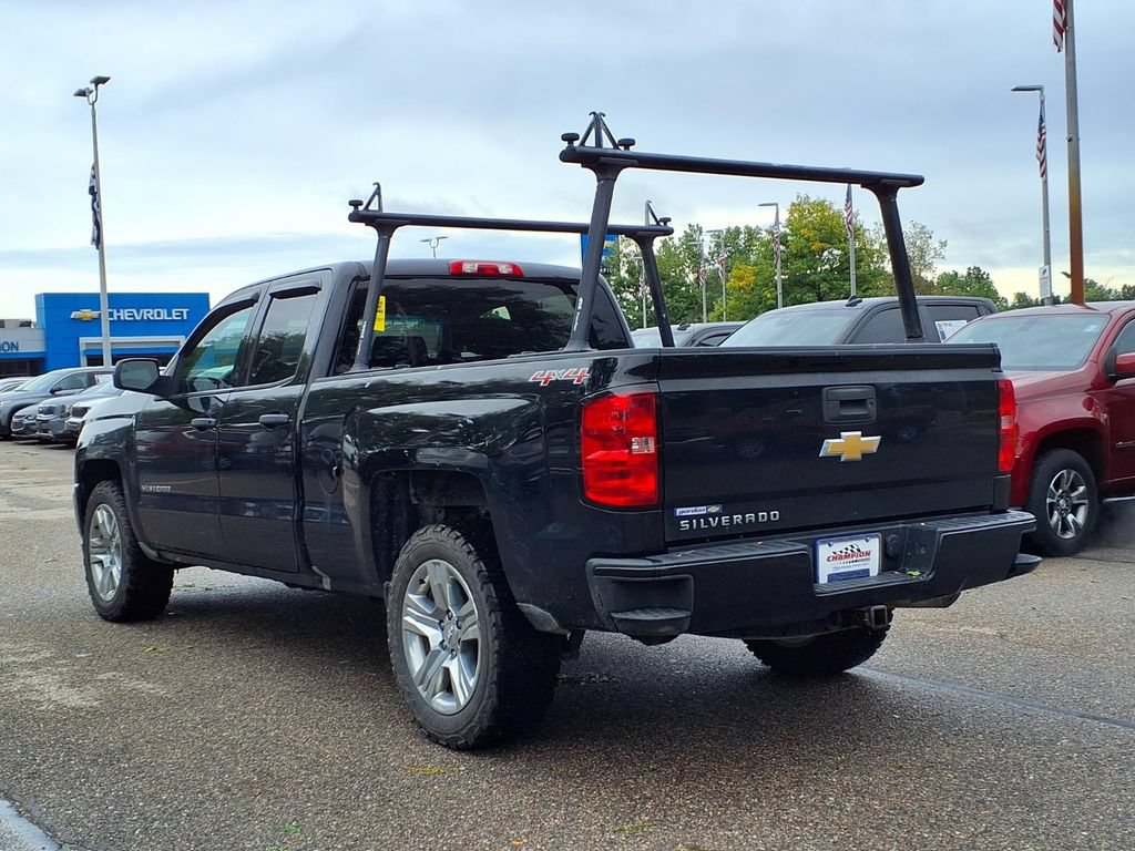 Used 2016 Chevrolet Silverado 1500 Custom w/ Custom Convenience Package AWD/4WD image 6
