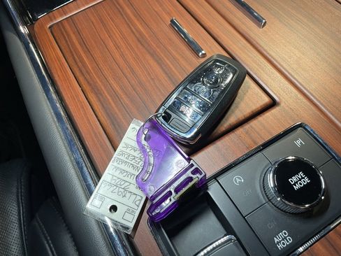 Used 2024 Lincoln Navigator Reserve image 58