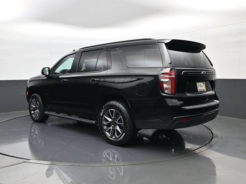 Used 2023 Chevrolet Tahoe Z71 w/ Luxury Package AWD/4WD image 7