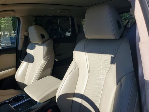 Certified 2023 Acura MDX FWD w/ Technology Package image 19