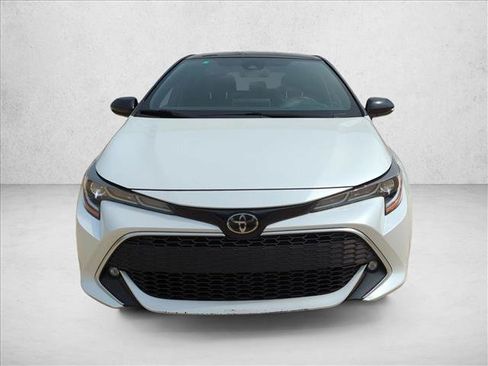 Used 2022 Toyota Corolla XSE FWD image 2