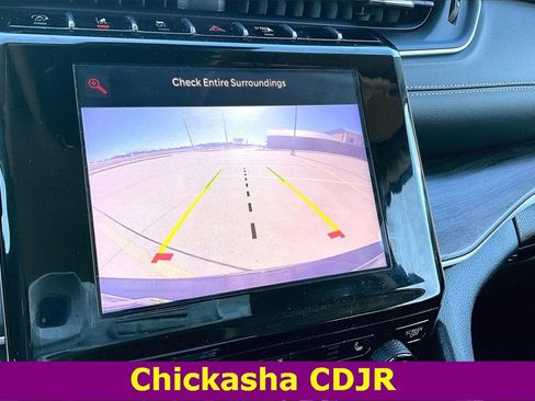 Used 2022 Jeep Grand Cherokee L Limited image 14