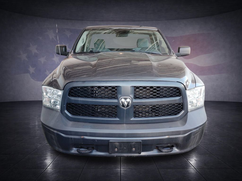 Used 2018 RAM 1500 Express AWD/4WD image 8