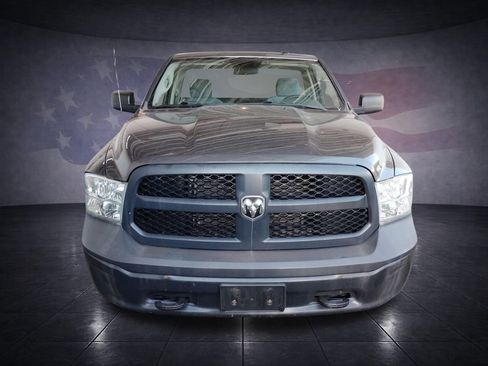 Used 2018 RAM 1500 Express AWD/4WD image 8