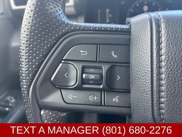 Used 2025 Toyota Tacoma SR5 AWD/4WD image 25