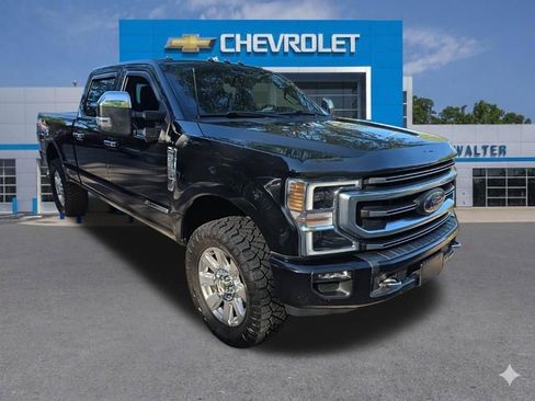 Used 2020 Ford F250 Platinum image 2