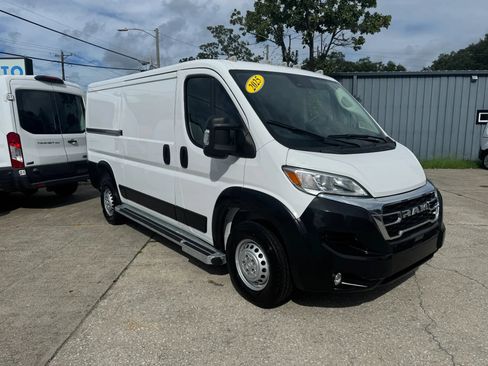 Used 2025 RAM ProMaster 2500 w/ U-Haul Equipment Group FWD image 2