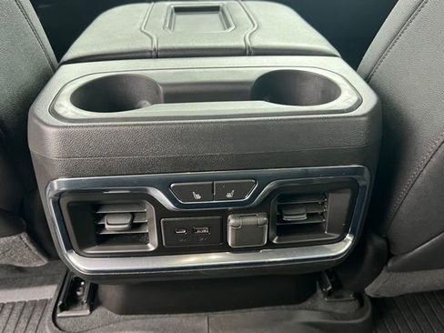 Used 2021 Chevrolet Silverado 2500 LTZ w/ LTZ Convenience Package image 12