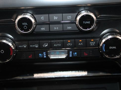 Used 2023 Ford F150 Lariat w/ Equipment Group 502A High AWD/4WD image 45