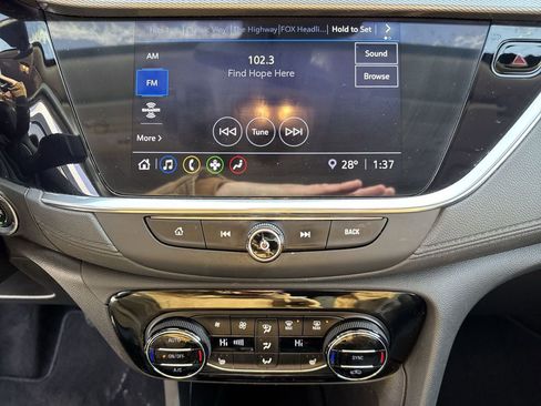 Certified 2022 Buick Encore GX Select w/ Sport Touring Package image 13