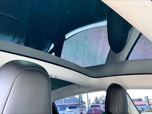 Used 2020 Tesla Model 3 Long Range AWD/4WD image 20