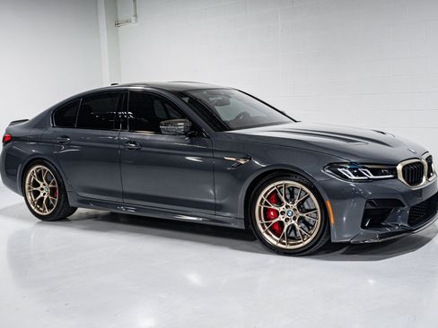 Used 2022 BMW M5 CS image 1